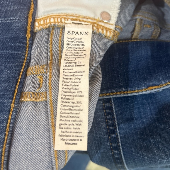 SPANX mid tone vintage indigo seamed pull on Wide-Leg Jeans size medium - Picture 6 of 7